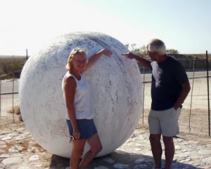 Eileen & Rafael at the Tropic of Cancer 