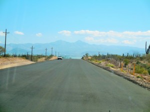 The new pavement into La Paz is wide!